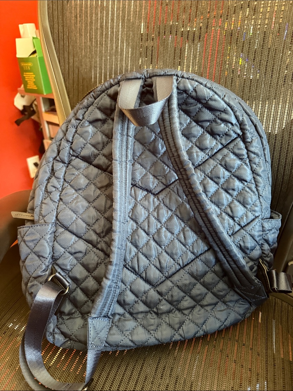 VIV & VINE Quilted Nylon Backpack Navy Blue Puffer Bag Work Travel - Picture 2 of 6